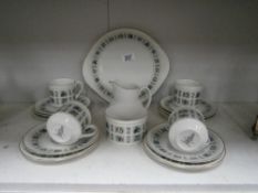 20 pieces of Royal Doulton Tapestry teaware