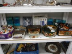 A collection of vintage sewing items,