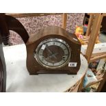 A mantel clock A/F