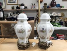 A pair of oriental urn style table lamps A/F