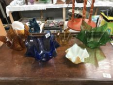 5 Chance glass handkerchief vases