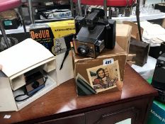 3 vintage Polaroid cameras and a Dejor Super 8 Reflex 'movie camera'