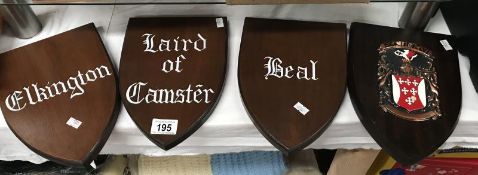 4 heraldic plaques