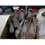 6 pairs of ladies Indian shoes.