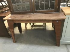 An oak table