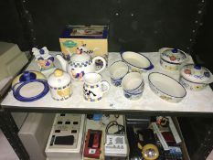 A shelf of kitchenalia