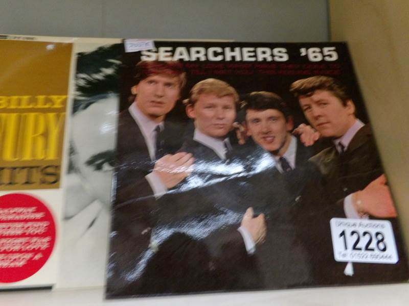 6 x 1960's EP records including Billy Fury Hits, Cliff Hits, Bobby Vee and 3 Searchers,