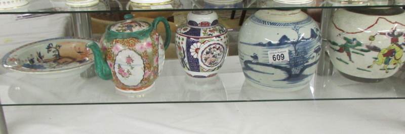 A Chinese teapot, dish and 3 ginger jars (2 missing lids).