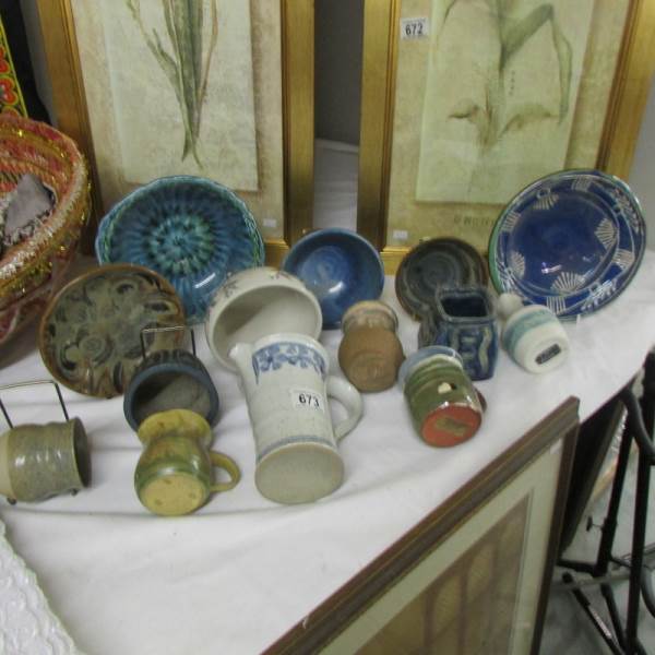 14 pieces of studio pottery (1 a/f).