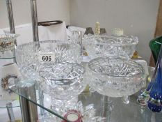 4 crystal bowls