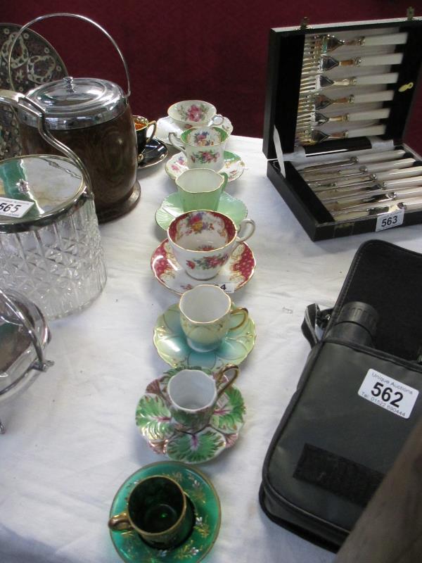 7 cup and saucer sets