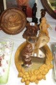 A collection of treen and wooden items
