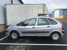 A 2005 Citroen Picasso 5 door hatchback - diesel