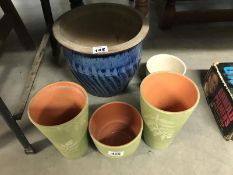 5 garden pots/planters