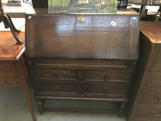 A 1930's oak bureau