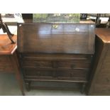 A 1930's oak bureau