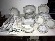 An Eternal Beau dinner set