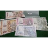 7 x Series B Irish Currency Notes, uncirculated, 2 x £1 (1977, 1981), 2 x £5 (1979, 1983), 1 x £