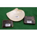 2 faux tortoiseshell cigarette holders & a mother of pearl shell dish on 3 plated feet (3)