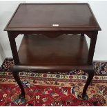 Late 19thC dark Mahogany Two Tier Side Table, with moulded rims, on 4 Queen Ann style legs, 66cm w x
