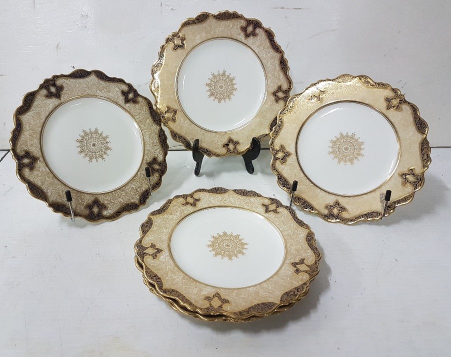Victorian China Fruit Set (6 + 2 presentation plates) & a set of six gold highlighted Paragon