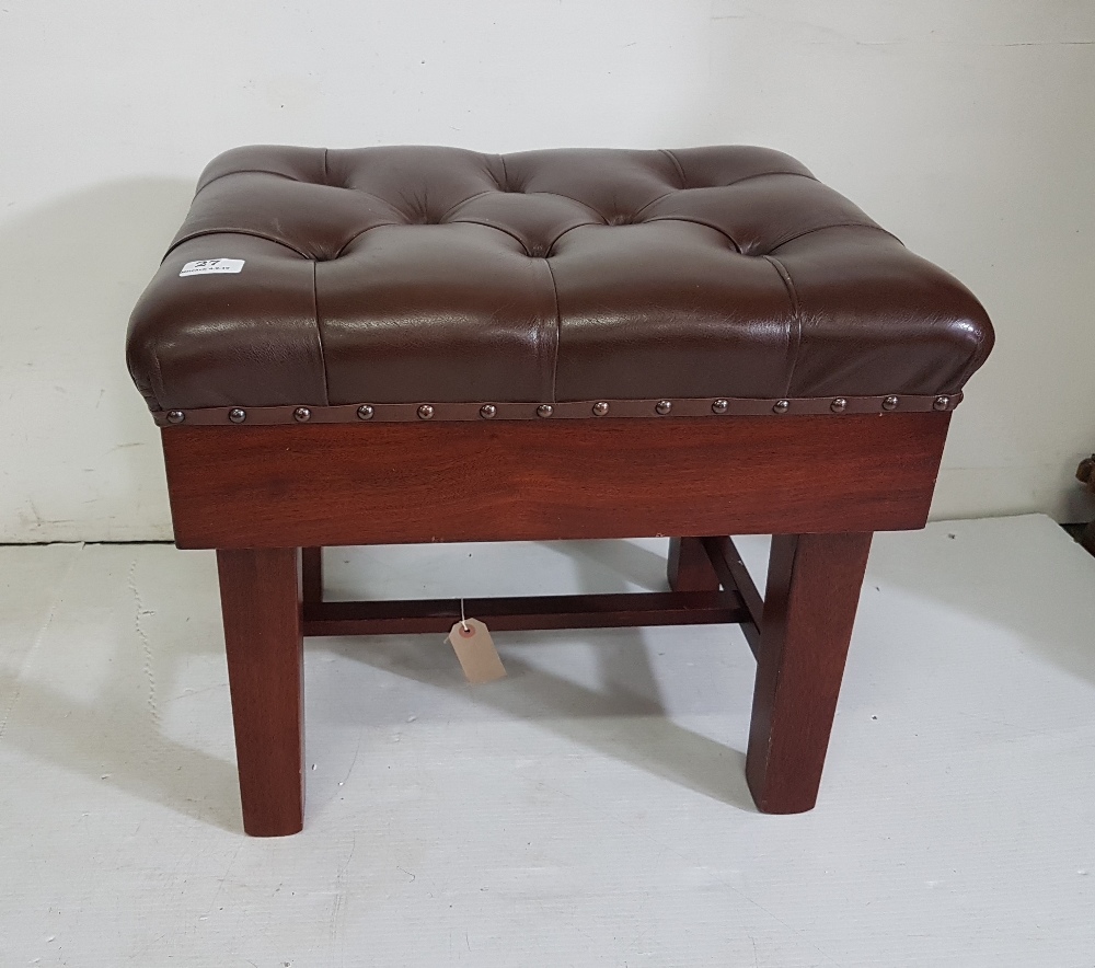 Leather upholstered mahogany rectangular adjustable piano stool - Image 2 of 2