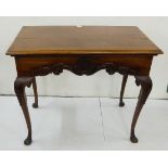 Early 20th C mahogany Centre Table, shell cartouche to apron, on 4 cabriole legs, 92cm w x 54cm d