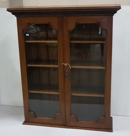 Glass fronted inverted Bookcase Top with 3 internal shelves, 104cm w x 123cm h x x 34cm d