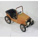 Vintage child's pedal car, rubber wheels (1938) 80cm long