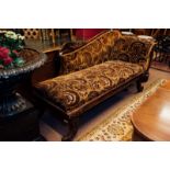 Exceptional quality William IV carved rosewood chaise long {92 cm H x 188 cm W x 71 cm D}.
