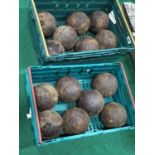 14 Original cannon balls