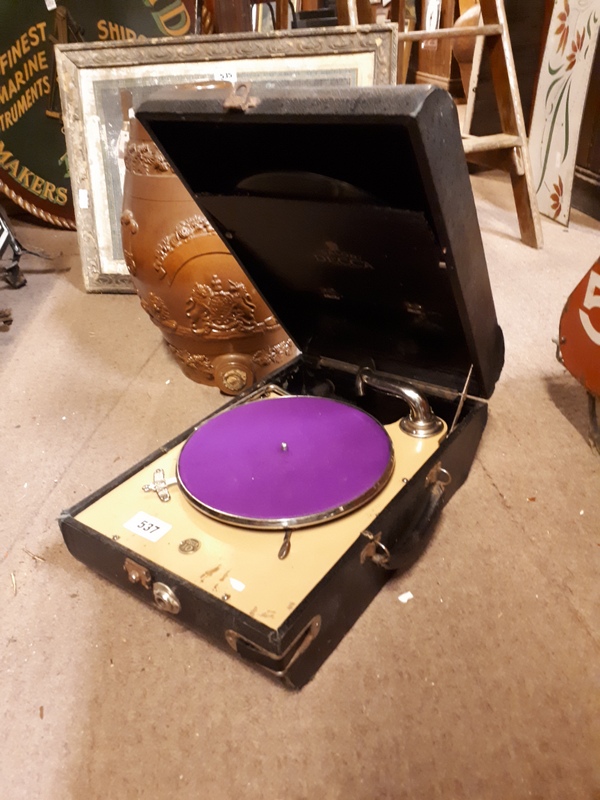 Early 20th C. Decca suitcase gramophone.