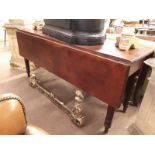 Victorian mahogany double drop leaf dining table. (166 cm l x ).