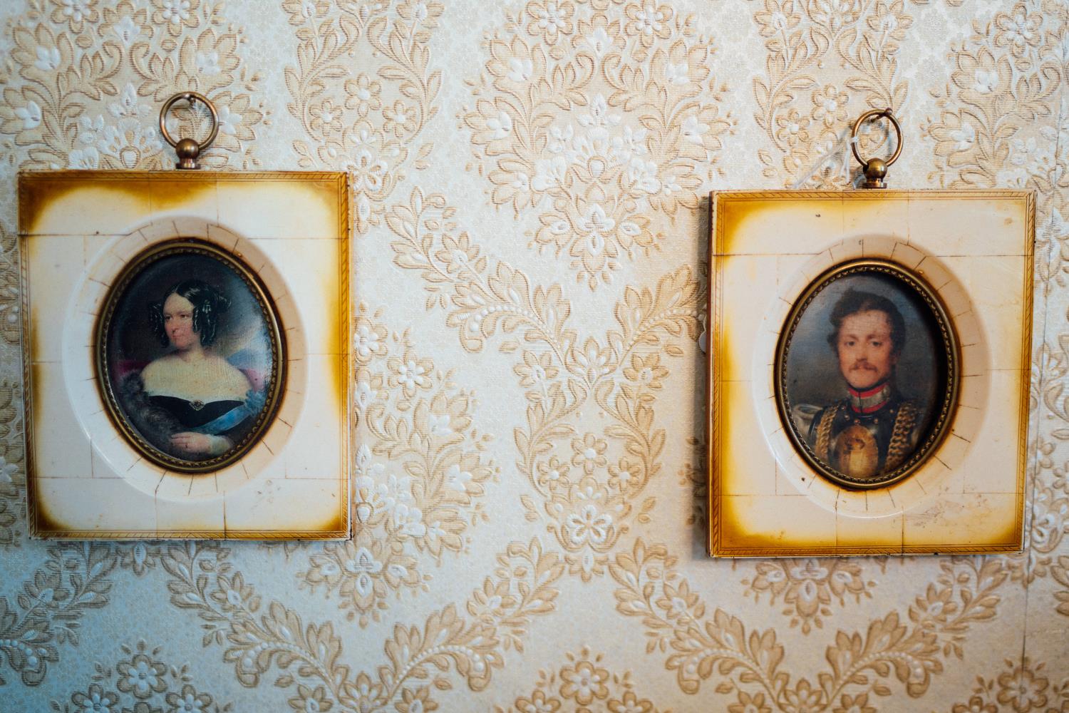 Pair of miniature in gilt frames. { 14cm H X 12cm W }.