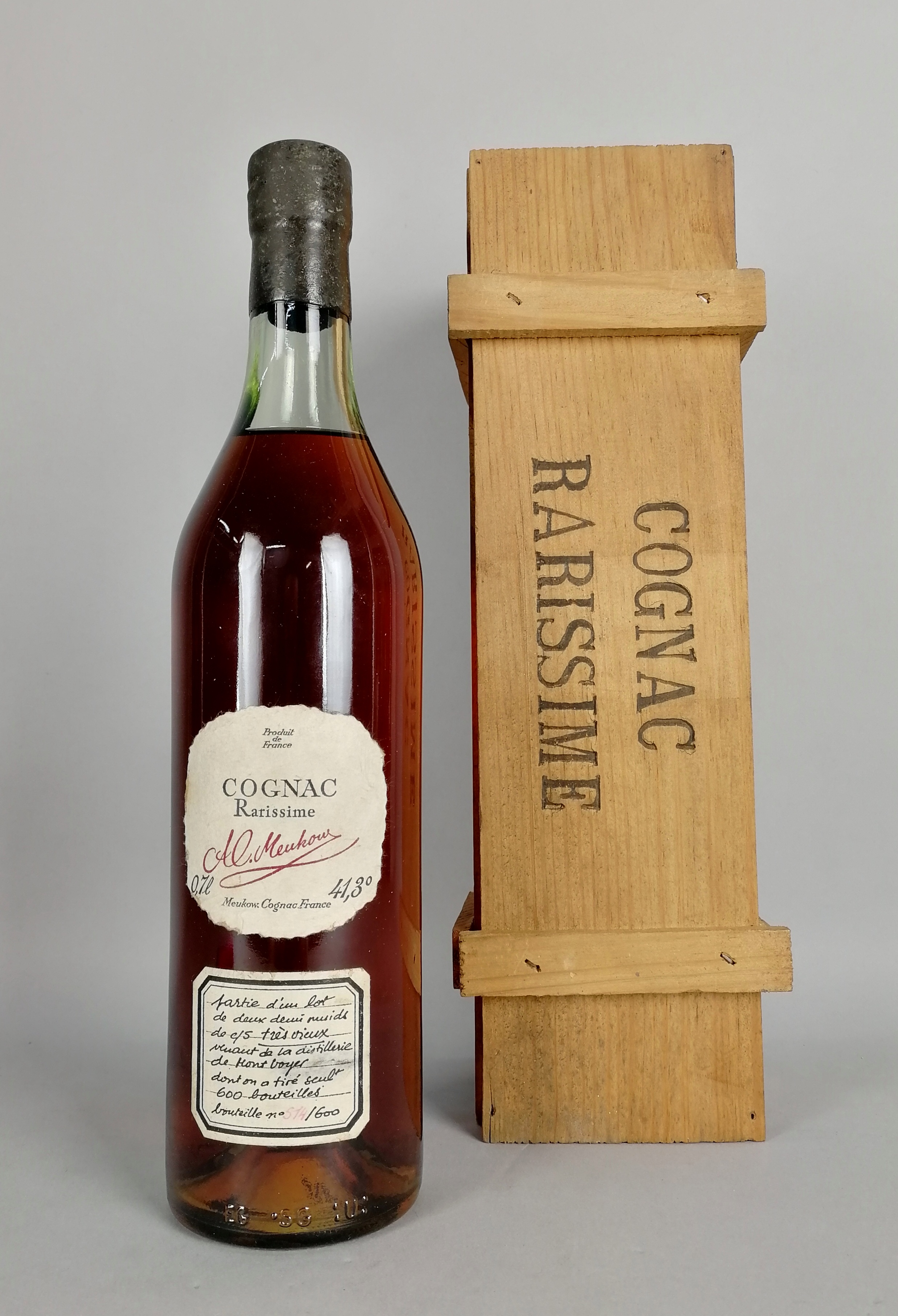 Cognac MEUKOW - Rarissime. 'Tres vieux'. Esemplare 514/600. Tappo sigillato in ceralacca.