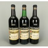 Tre bottiglie di cui una di Barbaresco del 1962, lt. 0,720, una di Grignolino del 1968, cl. 72 e una