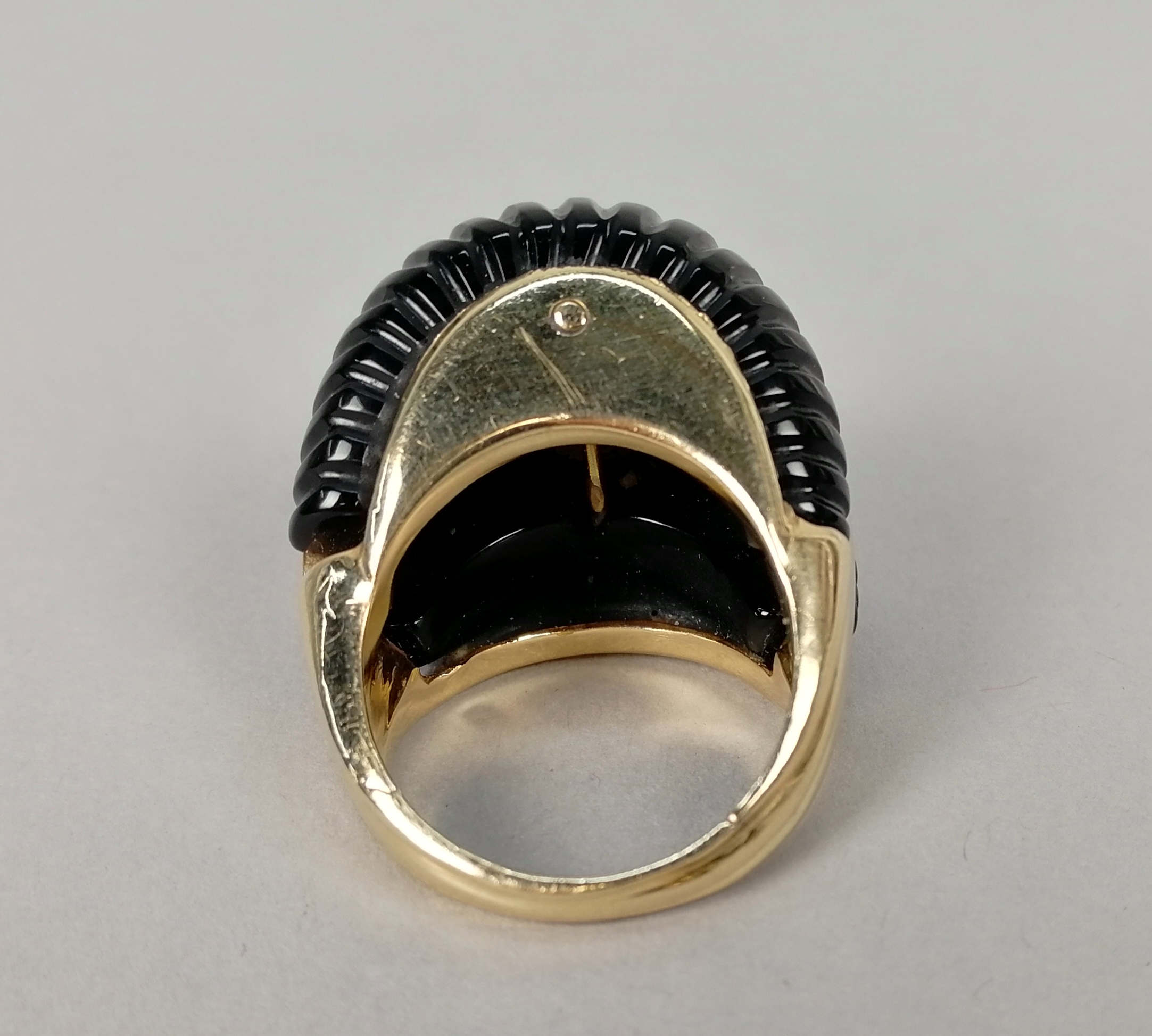 Anello tipo fascia in oro giallo 18 kt. - Image 5 of 5