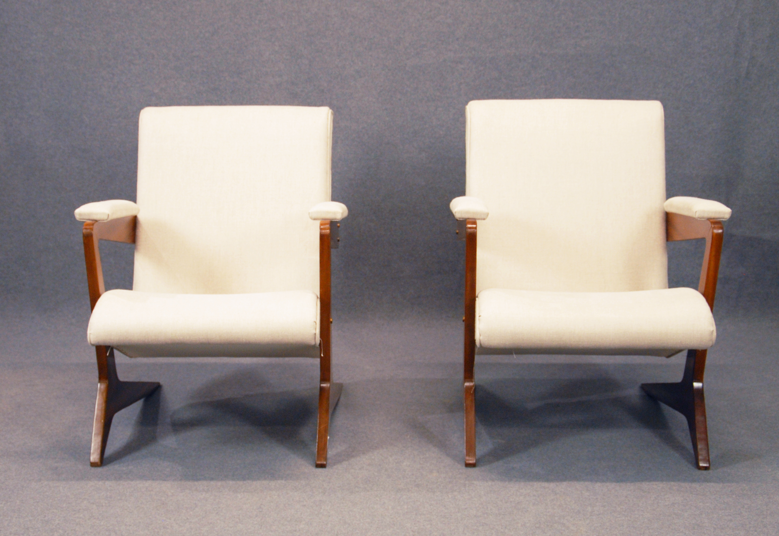 JOSE ZANINE CALDAS (Attr.). Two Brazilian armchairs - Image 3 of 3