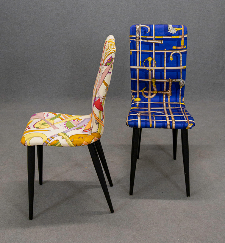 FORNASETTI. Pair of laquered wood chairs - Image 3 of 5