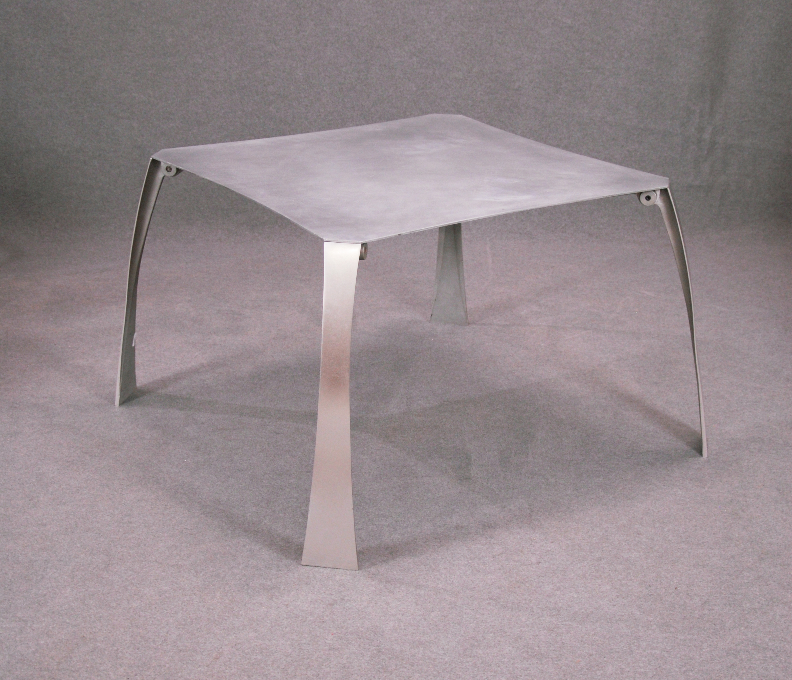 GIOVANNI OFFREDI-SAPORITI. Steel folding table - Image 2 of 5
