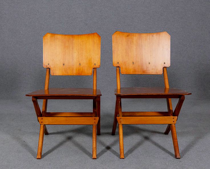 FRANCO ALBINI for POGGI PAVIA. Two folding chairs