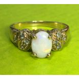 9CT GOLD OPAL AND PERIDOT CLAW SET RING 3.