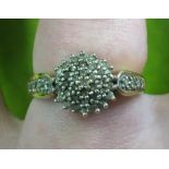 LADIES 9CT GOLD CZ CLUSTER RING 4G APPROX