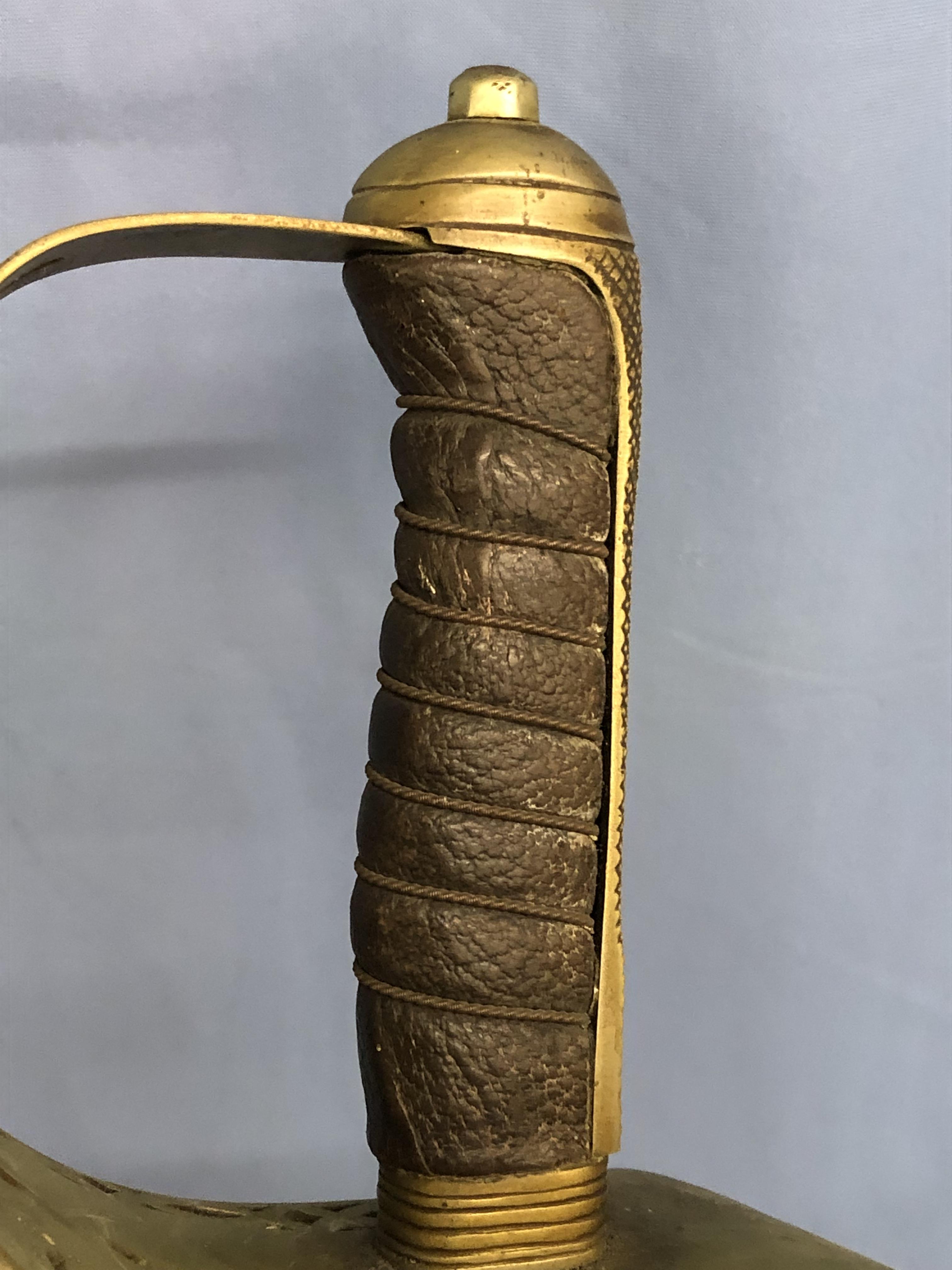 MID 20TH CENTURY ETCHED BLADED DRESS SWORD WITH BASKET HILT IN A LEATHER SCABBARD (BLADE - 85CM L) - Image 9 of 20