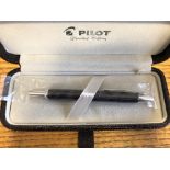 CASED PILOT CAPLESS LIMITED EDITION 2012 BLACK MARBLE FOUNTAIN PEN