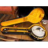 CASED REMO BANJO 95CM OVERALL LENGTH