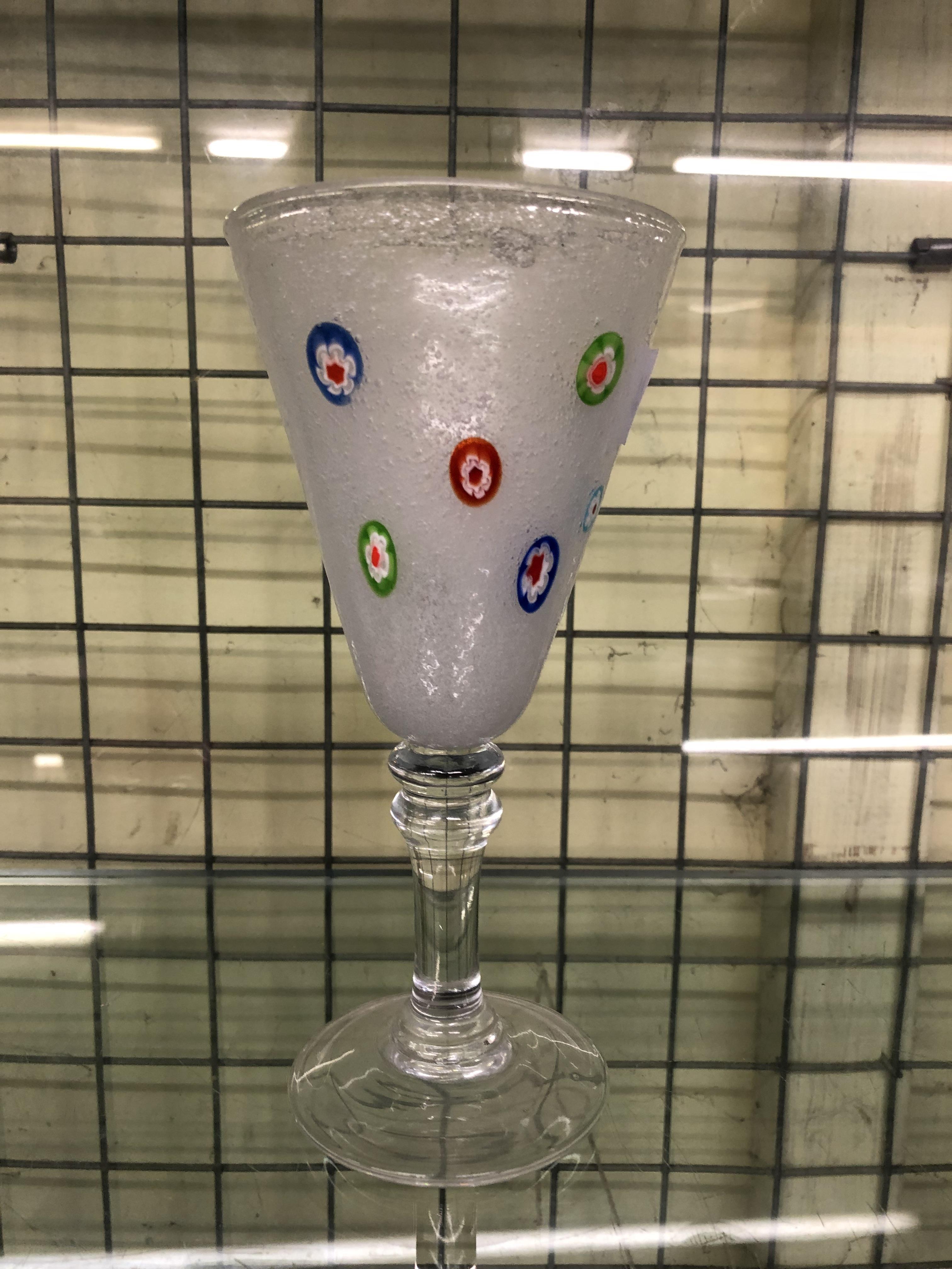 MURANO GLASS GOBLET 21CM H AND A GREEN TAPERED VASE - Image 2 of 3