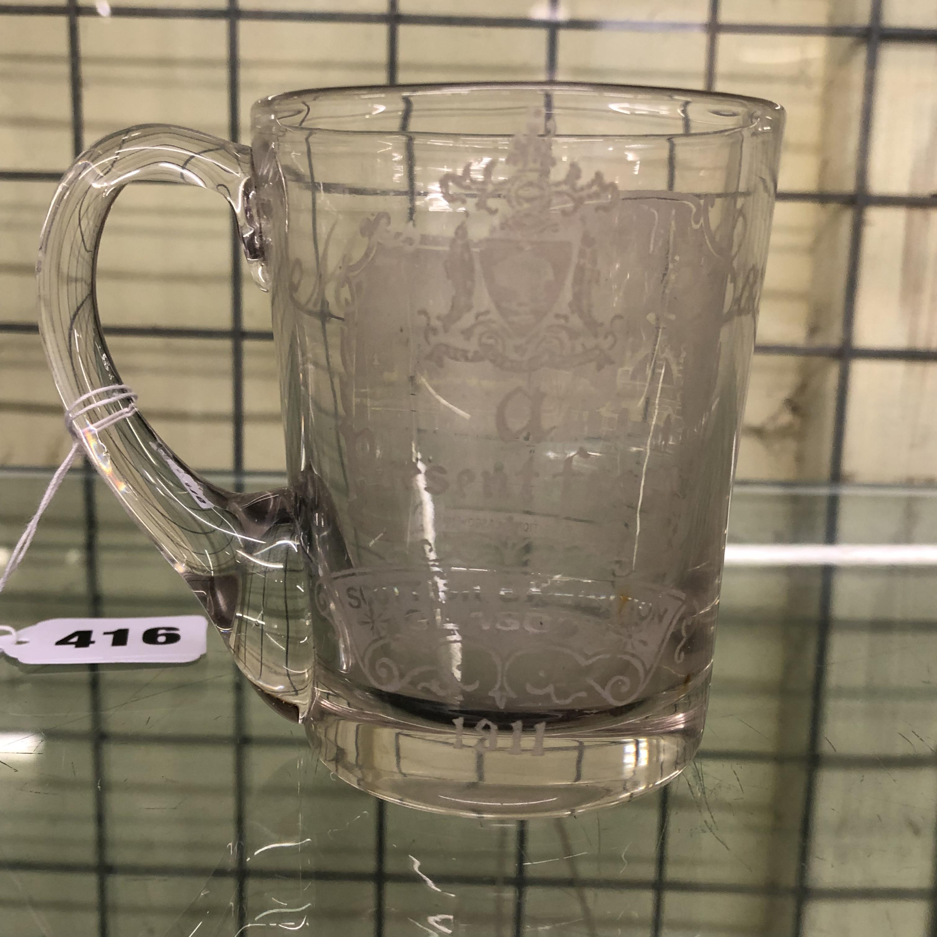 ETCHED MINIATURE GLASS TANKARD, PRESENT FROM THE SCOTTISH EXHIBITION GLASGOW 1911 9. - Image 2 of 4