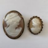 SMALL 9CT GOLD OVAL CAMEO BROOCH 5G APPROX,