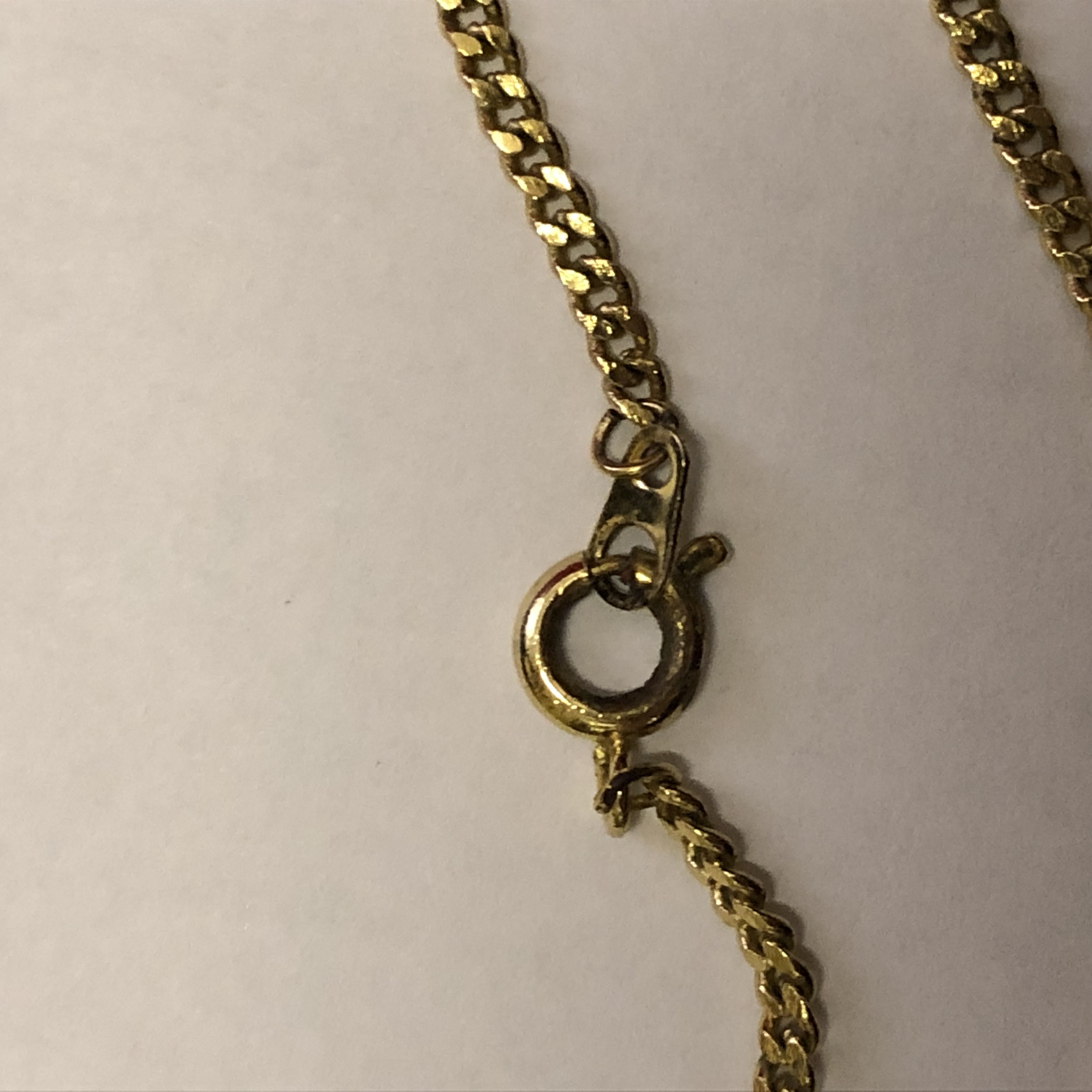 9CT GOLD BELCHER CHAIN WITH 9CT GOLD CAT PENDANT AND A 9CT GOLD SAPPHIRE AND DIAMOND CHIP OBLONG - Image 6 of 7